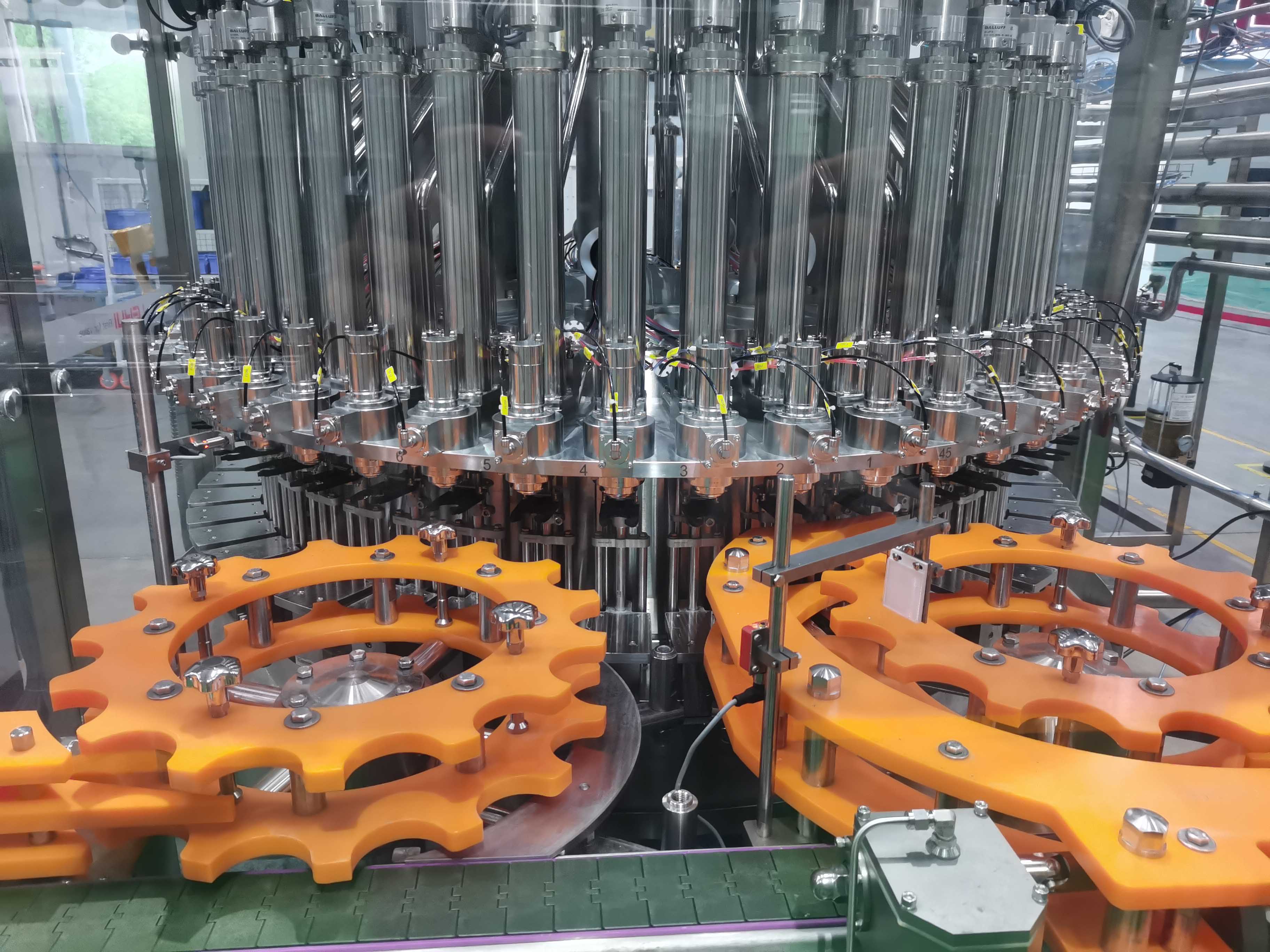 高端白酒灌裝技術(shù)”說不透“？三維動畫讓客戶5分鐘贏下千萬投標！(圖1)